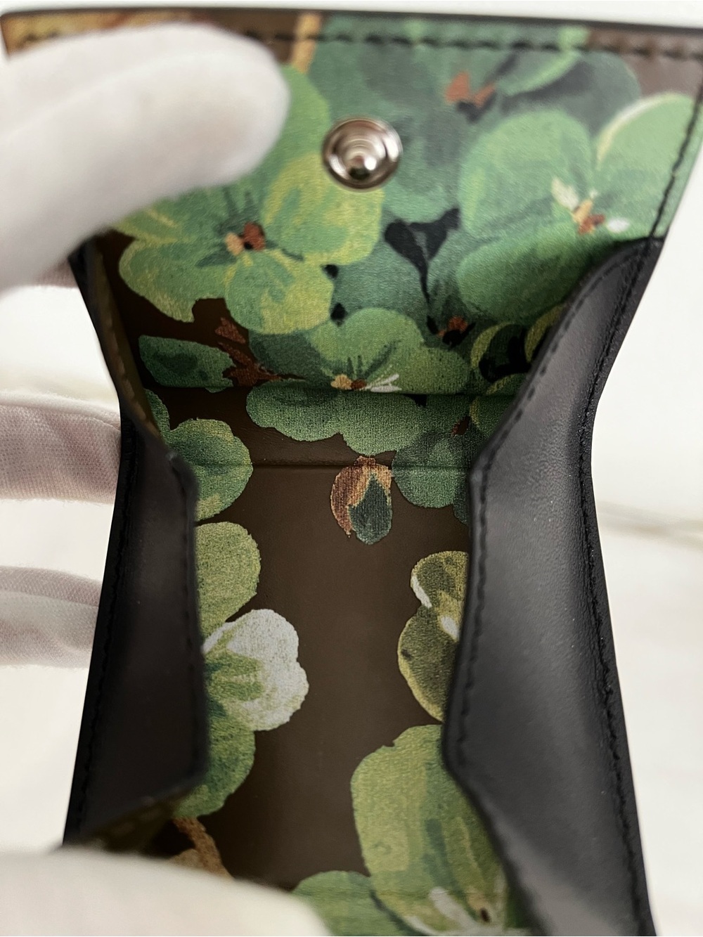 Gucci Blooms Black Leather Green Floral Jewelry AirPod Coin Case BNWB Shop Card